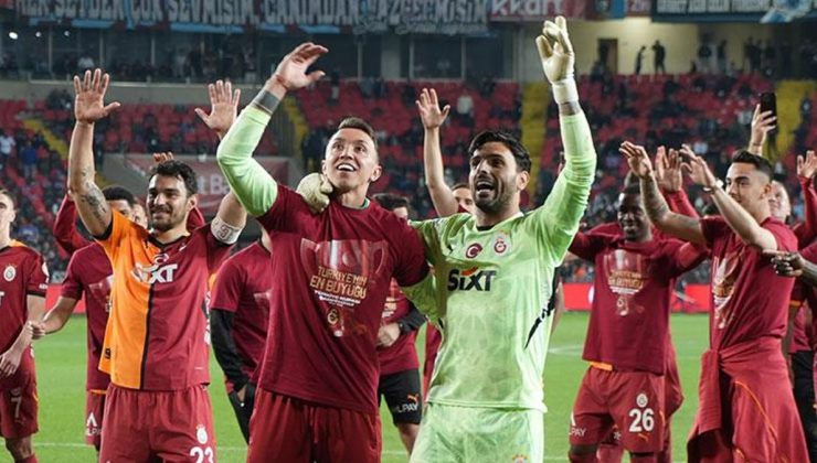 Fernando Muslera rekora ortak oldu