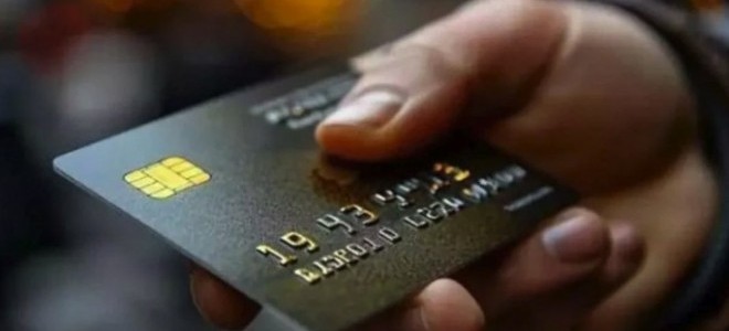 Bankayla ödeme zorunluluğunda tutar 7 bin liradan 30 bin TL’ye çıkarıldı