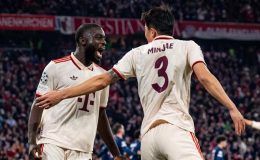 Bayern Münih Devler Ligi'nde tek attı 3 aldı! PSG mağlup oldu