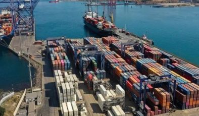 Dış ticaret açığı ekimde azaldı