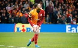 Galatasaray'da Icardi şoku! Sedye ile kenara geldi…