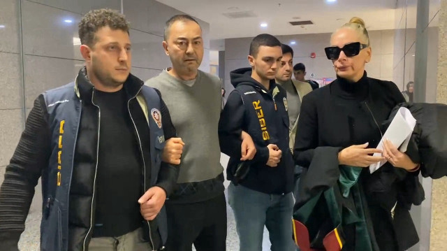 Ünlülere yasa dışı bahis soruşturması: Serdar Ortaç ve Mehmet Ali Erbil adli kontrolle serbest