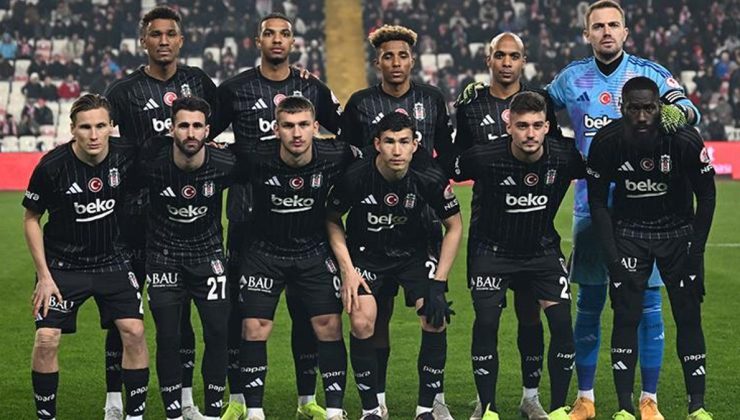Beşiktaş'ta ayrılık çok yakın! Taraftarın hedefindeydi, menajeri transferi bitirmek için gitti