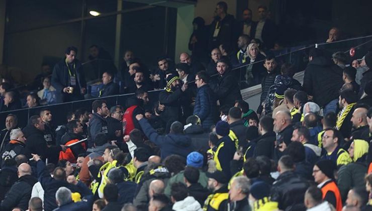 Fenerbahçe taraftarından Hatayspor maçında yönetime büyük tepki! İstifa sesleri