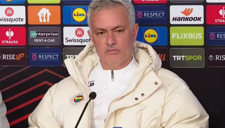 Jose Mourinho ve Dusan Tadic açıklamalarda bulunuyor