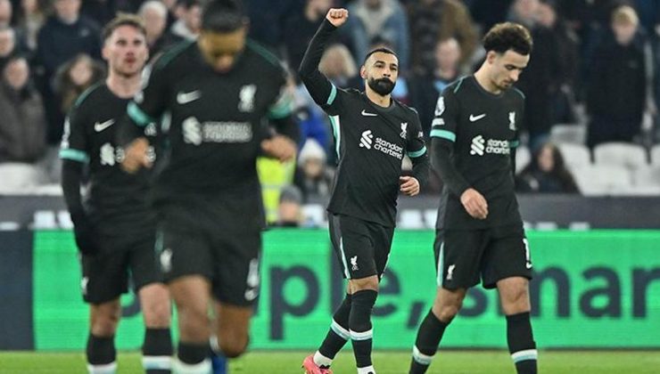 Premier Lig'de zirve alev alev! Hesaplar karıştı
