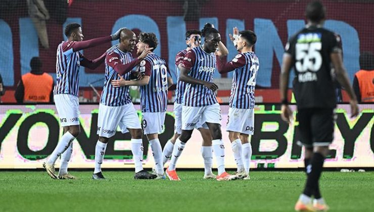 CANLI |  Trabzonspor'a yan bakılmıyor, son 2 maçta 9 gol! (ÖZET) Trabzonspor – Sivasspor maç sonucu: 4-0