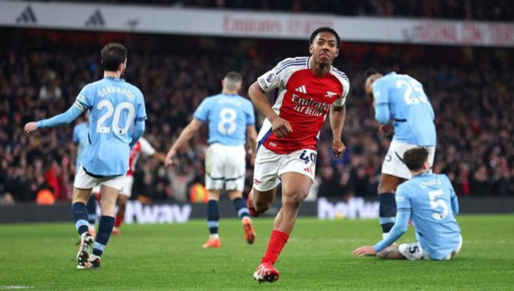 Arsenal, Manchester City'yi darmadağın etti!