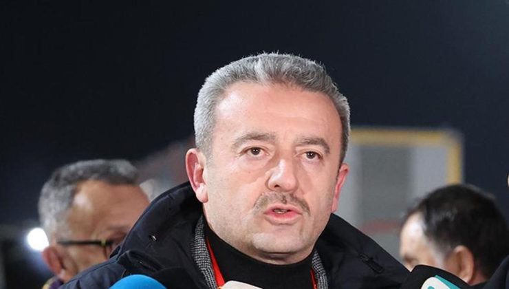 Fenerbahçe-Çaykur Rizespor maçı sonrası İbrahim Hatipoğlu'ndan çok sert açıklamalar: Hakemler maçı bir takımdan alıp diğerine verdi! Amaçlarına ulaştılar!