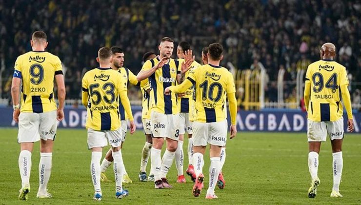 Fenerbahçe derbi galibiyetine odaklandı