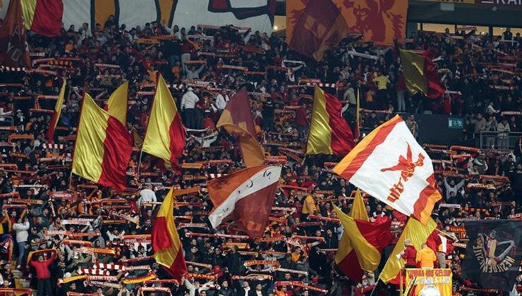Galatasaray tribünlerinde Fenerbahçe derbisi öncesi koreografi yok, destek var!