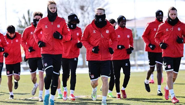 Sivasspor KOnyaspor'a hazırlanıyor