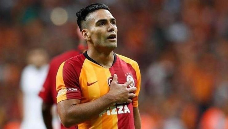 Eski Galatasaraylı futbolcu Radamel Falcao 39 yaşında futbol bıraktı!