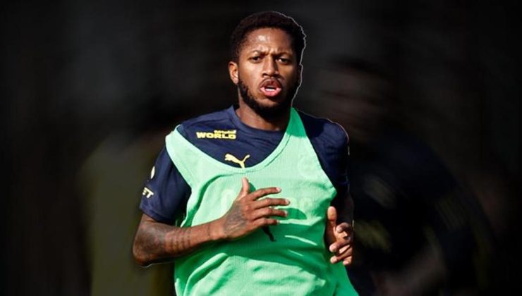 Fenerbahçe'ye derbi öncesi büyük müjde! Geri döndü