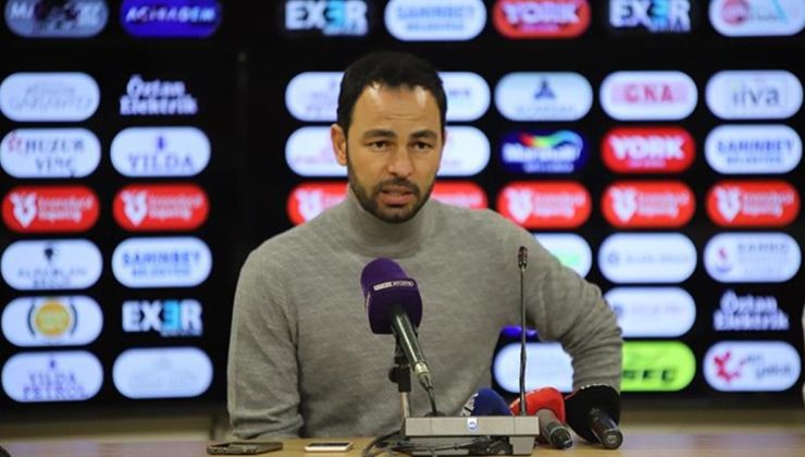 Gaziantep FK'da Selçuk İnan: 'Çok güçlü bir takımı yendiğimiz için mutluyuz'