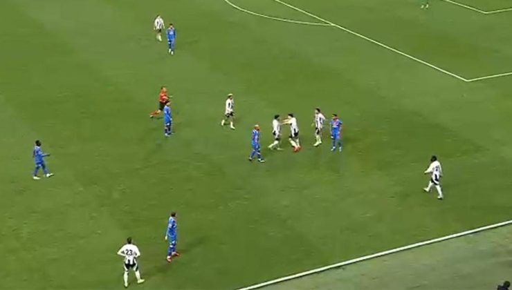 Beşiktaş'ta Oxlade-Chamberlain ve Emirhan Topçu arasında tartışma! Takım arkadaşları araya girdi