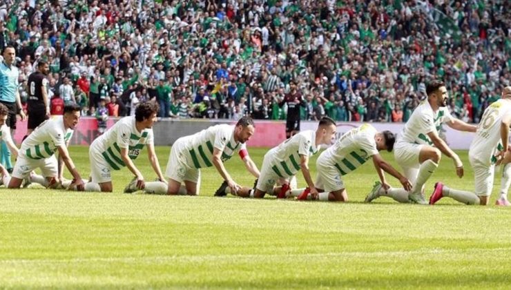 Bursaspor'dan tarihi başarı: En az gol yiyen takım