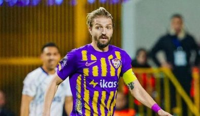 Caner Erkin için resmi açıklama! Emekli olacak mı?