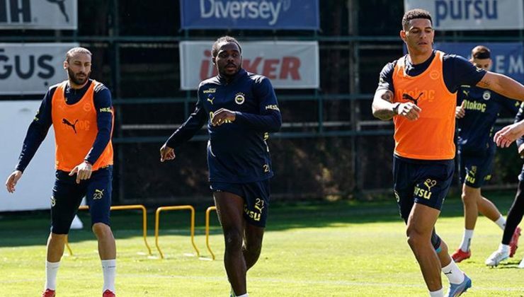 Fenerbahçe, Trabzonspor maçı öncesi pas çalıştı