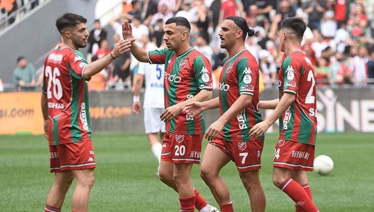 Karşıyaka'da futbolcular ihtar çekti!