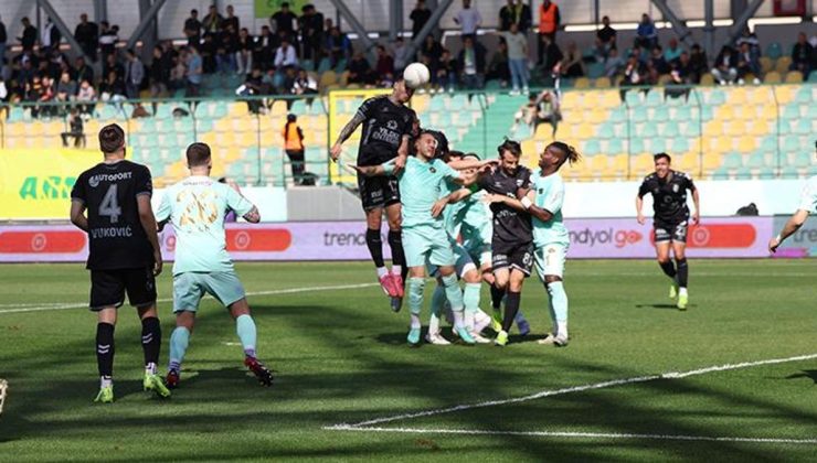 Şampiyon Kocaelispor İstanbul'da mağlup | Esenler Erokspor: 3 – Kocaelispor: 1