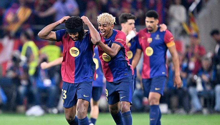 Barcelona’ya kötü haber: Jules Kounde