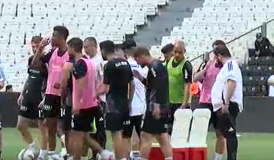 Beşiktaş, hazırlıklarını taraftara açık sürdürdü