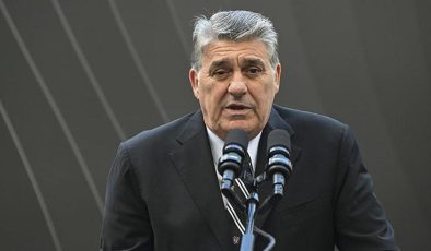 Beşiktaş’ta yıldız oyuncu için ayrılık sesleri! Menajeri davet edildi