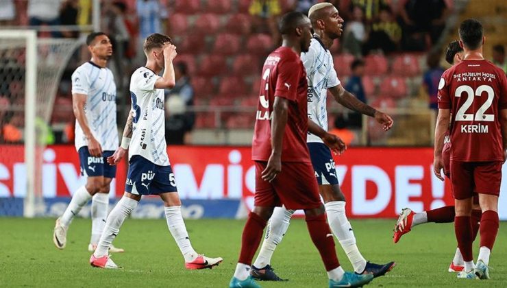 Fenerbahçe, bu sezon ilk kez 4 gol yedi