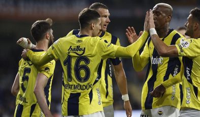 Fenerbahçe, deplasmanda üst üste 4. maçını kazandı