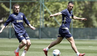 Fenerbahçe hazırlıklara devam etti