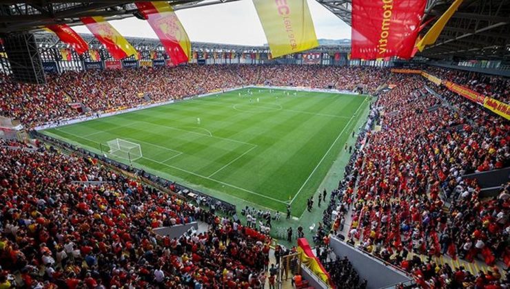 Göztepe’de kombineler satışa çıktı