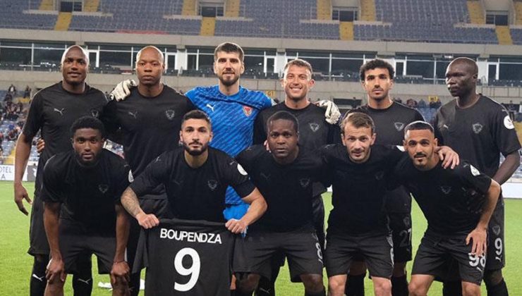 Hatayspor yıldız oyuncusuyla yollarını ayırdı