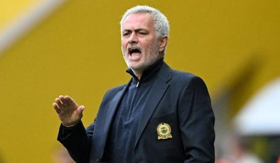 Jose Mourinho’dan Fenerbahçe taraftarının tepkisi için yorum: ‘Haklılar!’