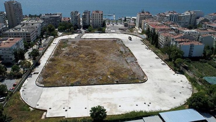 Karşıyaka stadını istiyor!