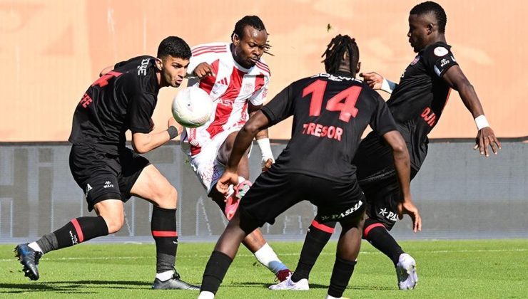 Pendikspor – Fatih Karagümrük maç sonucu: 2-0