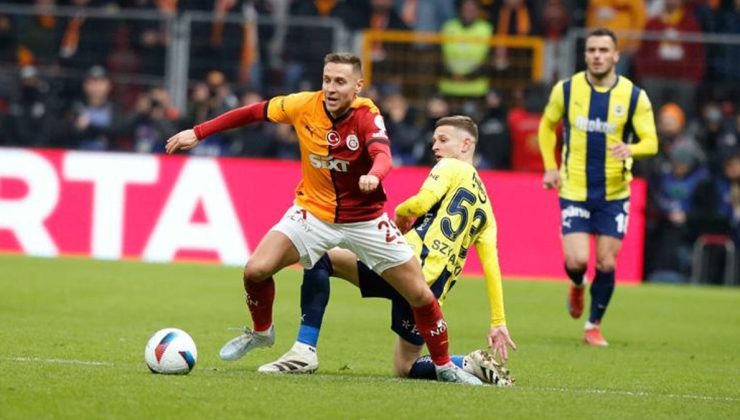 Galatasaray’da en hırçın isim Frankowski oldu