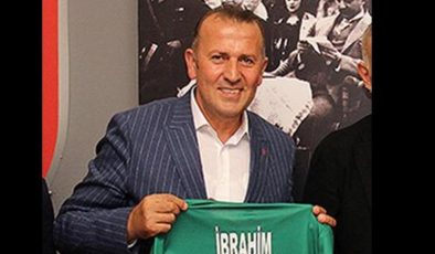 Karşıyaka’da Mehmet Karal sesleri
