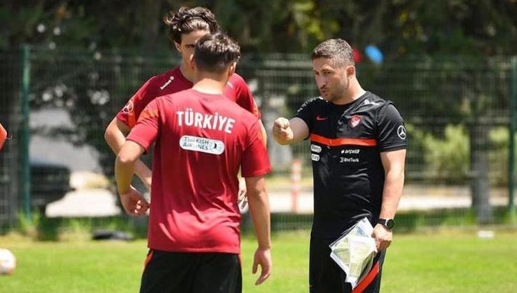 Sabri Sarıoğlu, U19 Milli Takımı’ndan ayrıldı