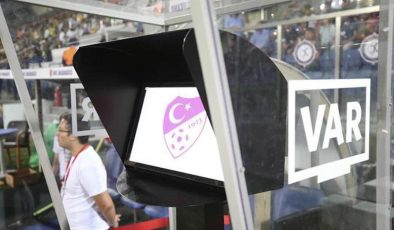Süper Lig’de son haftanın VAR kayıtları açıklandı! İşte Galatasaray’ın kazandığı penaltının konuşmaları