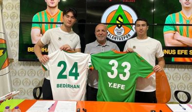 Alanyaspor iki ismi daha kadroya kattı