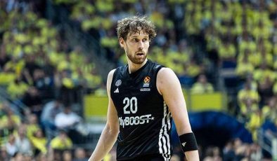 Fenerbahçe Beko ilk transferini açıkladı!