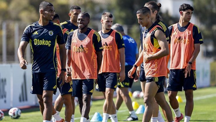 Fenerbahçe, yeni sezon hazırlıklarını sürdürdü