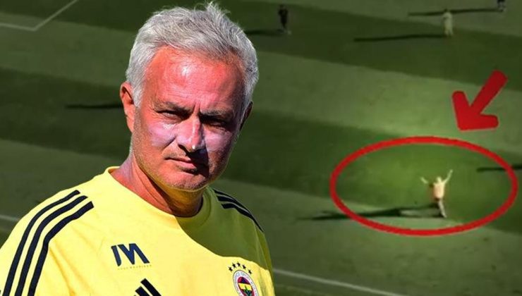 Mourinho çılgına döndü sahanın içine daldı! Hareketi olay oldu