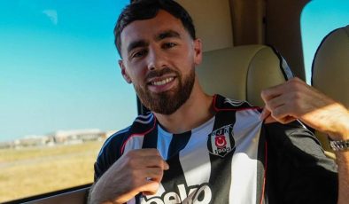 Orkun Kökçü Beşiktaş’a imzayı attı, gözyaşlarını tutamadı! İşte o tarihi anlar
