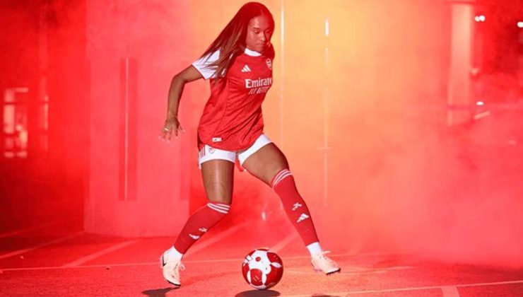 Tarihi transfer! Olivia Smith kadın futbolunun en pahalı oyuncusu oldu