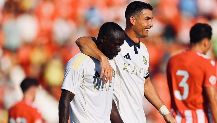 Ronaldo’nun 2 golüne rağmen Al Nassr, İspanya 2. Lig ekibi Almeria’ya kaybetti
