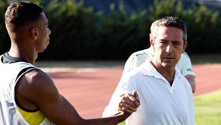 Fenerbahçe’de ayrılık! Anlaşma tamamlandı…